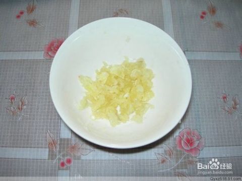 黄瓜拌海蜇丝